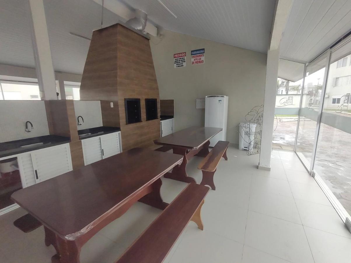 Apto Espetacular A 50 M Do Mar Em Condominio Com Piscinas Maravilhosas Guaratuba Exterior photo