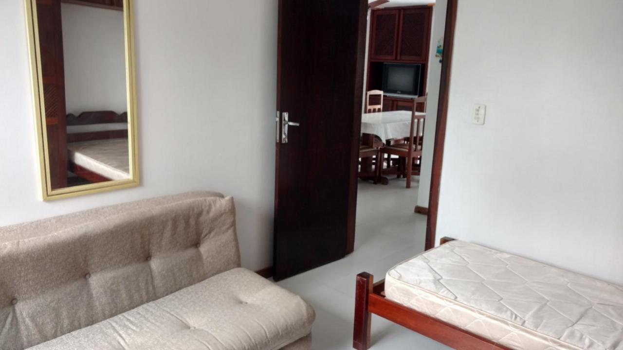 Apto Espetacular A 50 M Do Mar Em Condominio Com Piscinas Maravilhosas Guaratuba Exterior photo